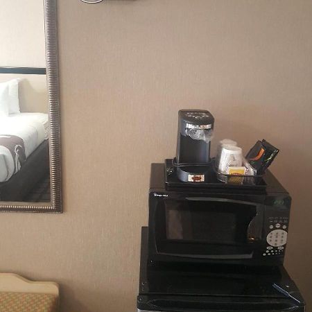 Quality Inn Near Lake Marble Falls Buitenkant foto