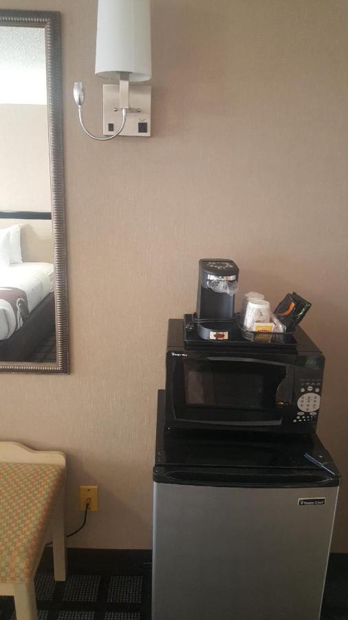 Quality Inn Near Lake Marble Falls Buitenkant foto