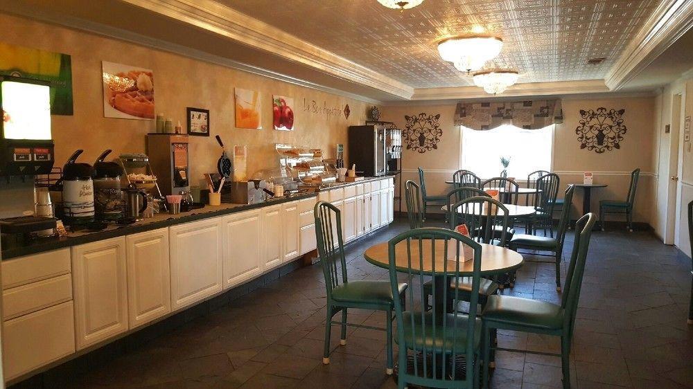 Quality Inn Near Lake Marble Falls Buitenkant foto