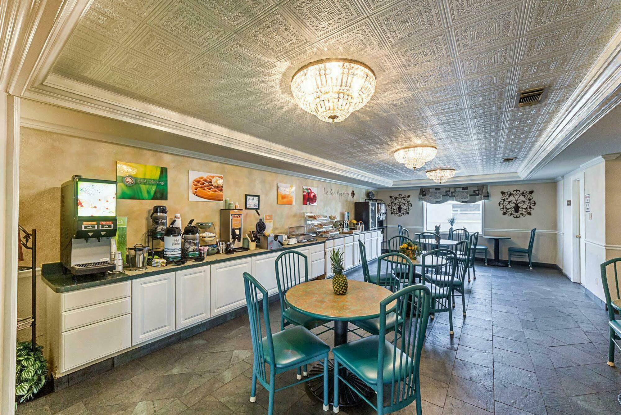 Quality Inn Near Lake Marble Falls Buitenkant foto